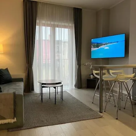 Old Town Free Underground Parking 아파트 *