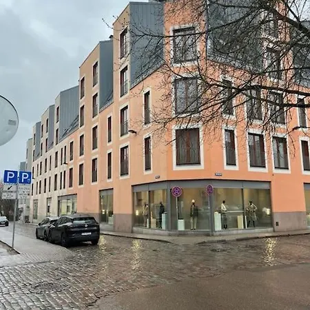 Old Town Free Underground Parking